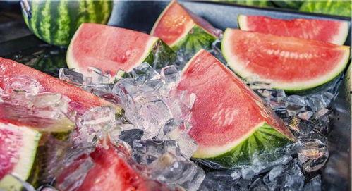 吃瓜现场最新爆料,揭秘娱乐圈最新爆料背后的真相  第3张